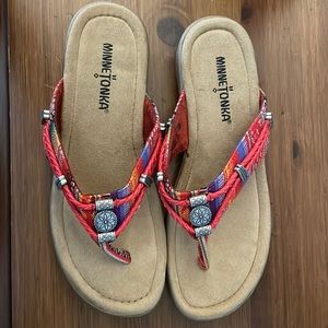 Minnetonka Flip Flops